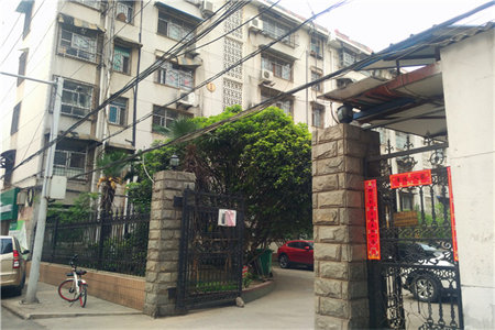 馍馍庄南区3室2厅地暖88.8万99m2出售